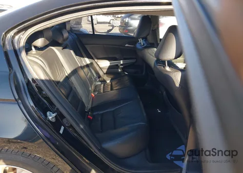 2010 Honda Accord 2.4 Ex-L z USA, uszkodzony, nr VIN 1HGCP2F85AA170403